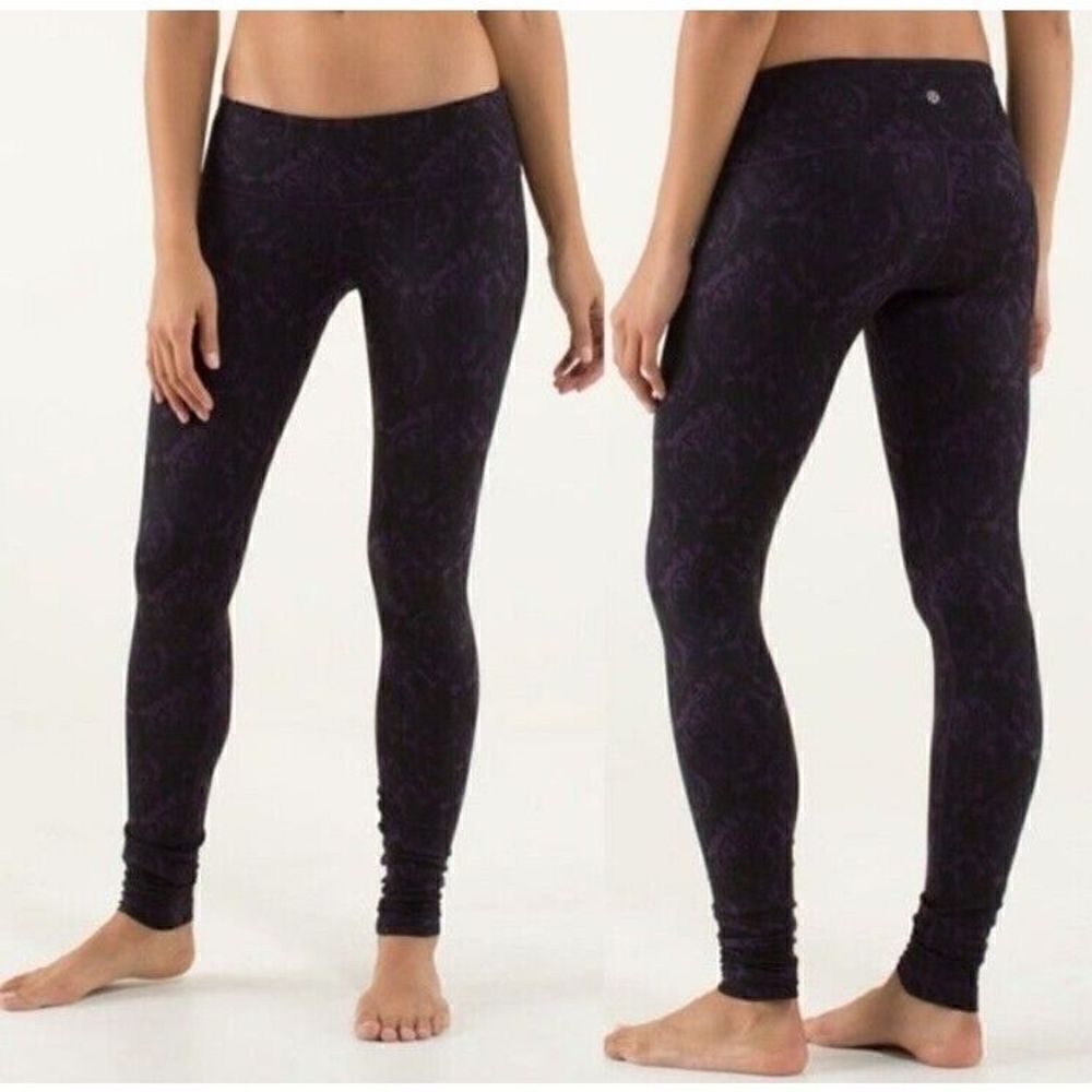 Lululemon Wunder Under Yoga Zinfandel Floral Quiet Leggings Size 6 Purple Black